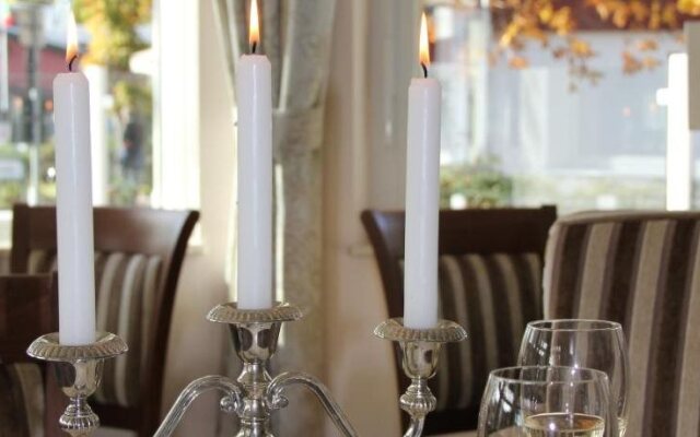 Hotel & Café Strandeck