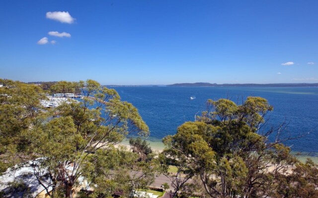 Le Vogue, Unit 12, 16 Magnus Street