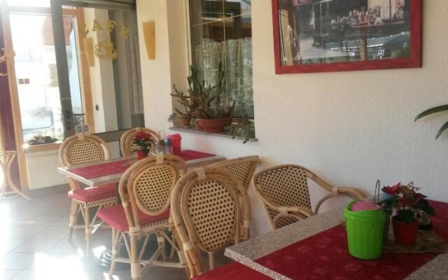 Pension Parzer Pressbaum bei Wien