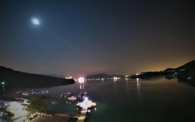 Ming Yue Hu Lakeview BnB