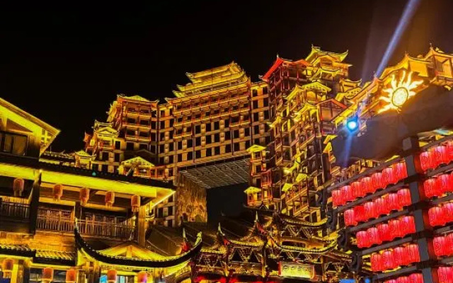 Huamanli Boutique Wensu (Tianmenshan Cableway Station) – Exterior – Zhangjiajie
