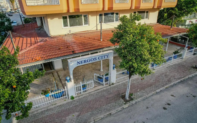 Sazak Otel