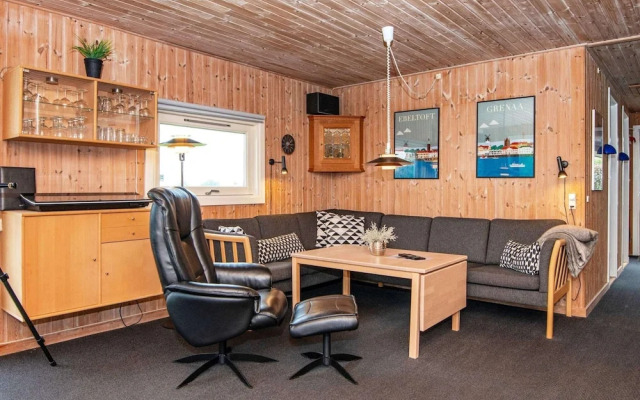 8 Person Holiday Home in Glesborg