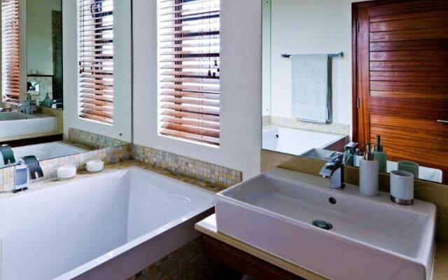Olana Beachfront Apartments
