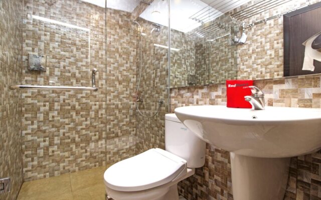 Panyawangan Guesthouse by RedDoorz