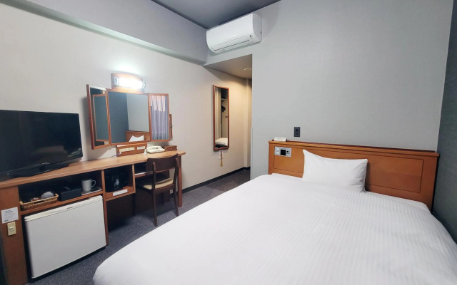 Hotel Route-Inn Fujieda Ekikita – Guest Rooms – Fujieda