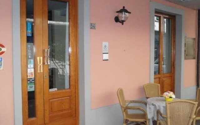 Hotel Holiday