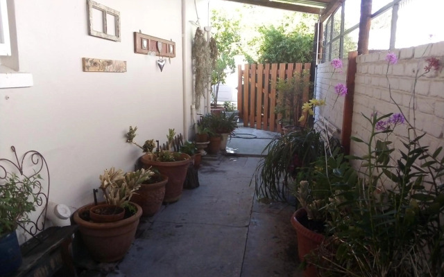 Die Tuis Huis Selfcatering Guesthouse