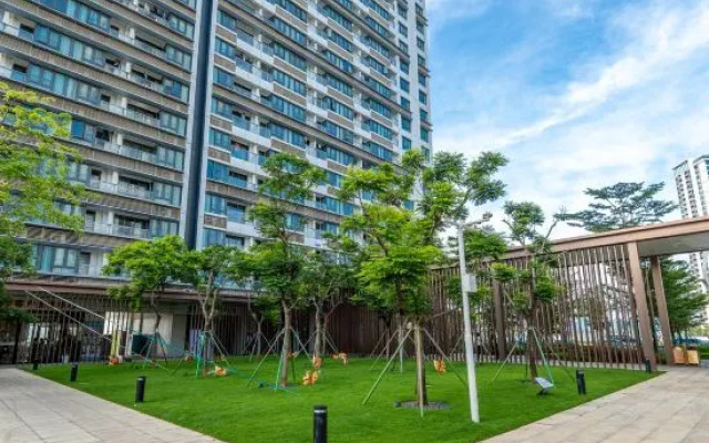 Shenzhen International Convention and Exhibition Center Huafa Ice and Snow World Store