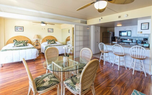 1777 Ala Moana Blvd-4 by RedAwning