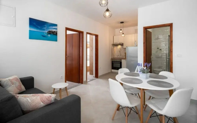 Lux 1 - Heated Pool - A1