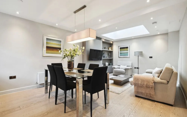Buckingham Palace by Aeria Apartments