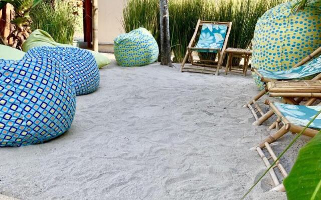 Ten North Tamarindo Beach Hotel