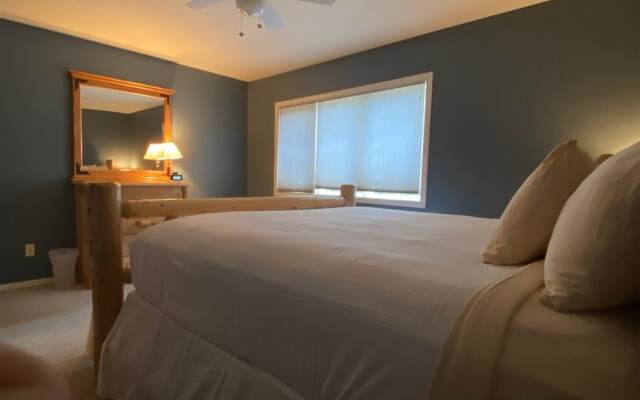 Rb636 Glacier View Getaway