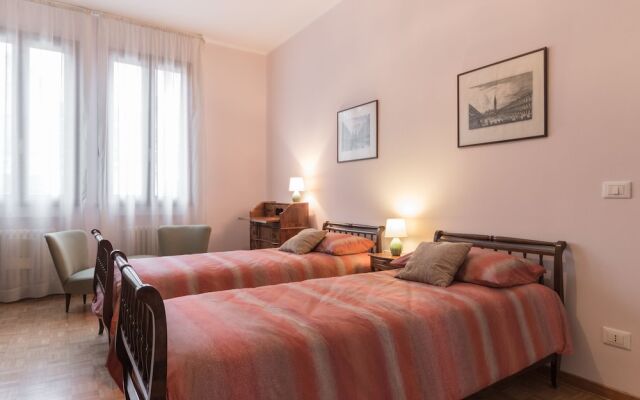 Rialto Bridge Venetian Style