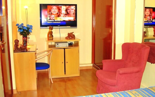 CH Plaza D'Ort Rooms Madrid