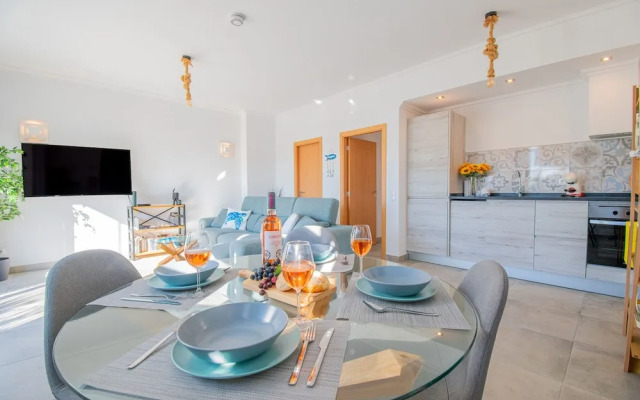 Kizi in Carvoeiro With 1 Bedrooms and 1 Bathrooms