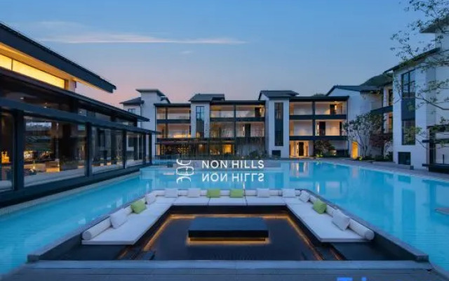 Non Hills Resort Hotel