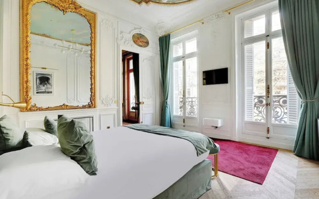 Exceptional Property - 4br/12p - Parc Monceau