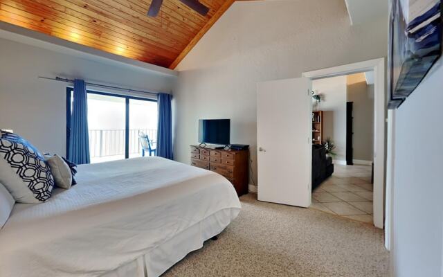 Shipwatch Surf & Yacht by Southern Vacation Rentals