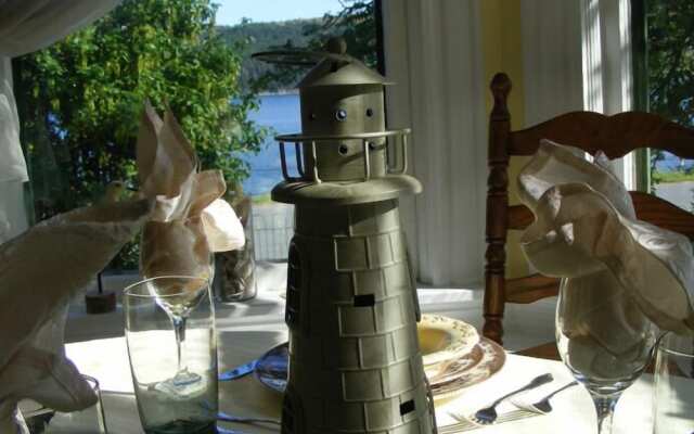 Rothesay House Heritage Inn B&B