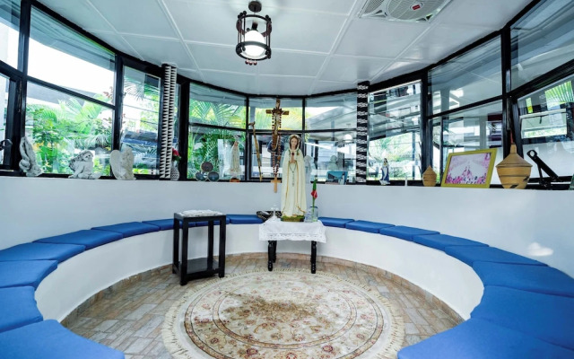 Blue Veil Villa