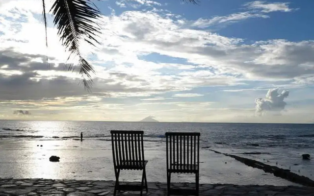 Padmadewi Anyer Villa & Hotel