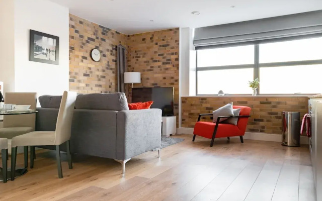 Platinum Apartment in Central Camden 9984