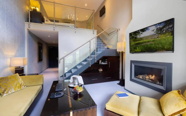 Brooklodge & Macreddin Village