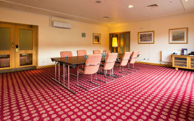 Hampshire Court Hotel & Spa