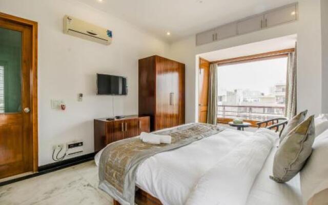 Siesta Golf Course Road 2