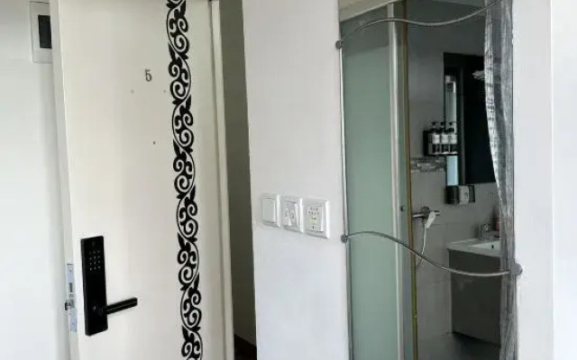 Feng Ge Shi Shang Hotel