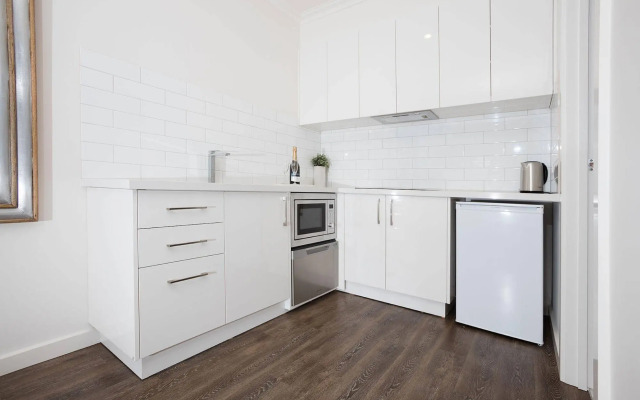 Newington Apartments