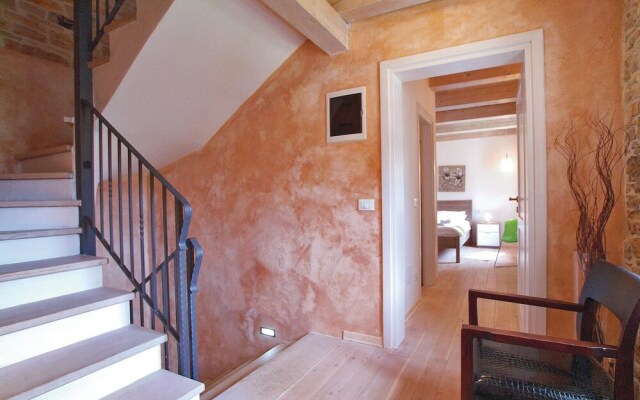 Stunning Home in Kanfanar With Wifi and 4 Bedrooms