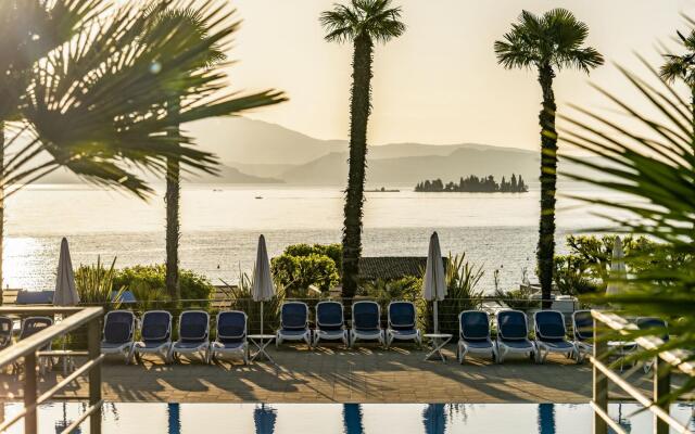 Apartment in Manerba with barbecue