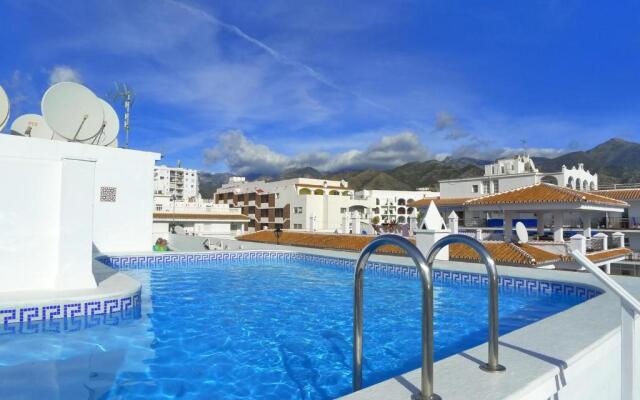 Carabeo 99 - Sleeps 4