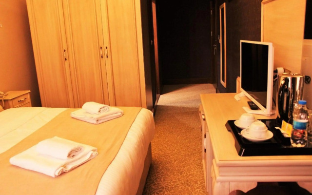 Vendome Hotel