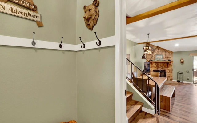 Woodland Retreat #2548