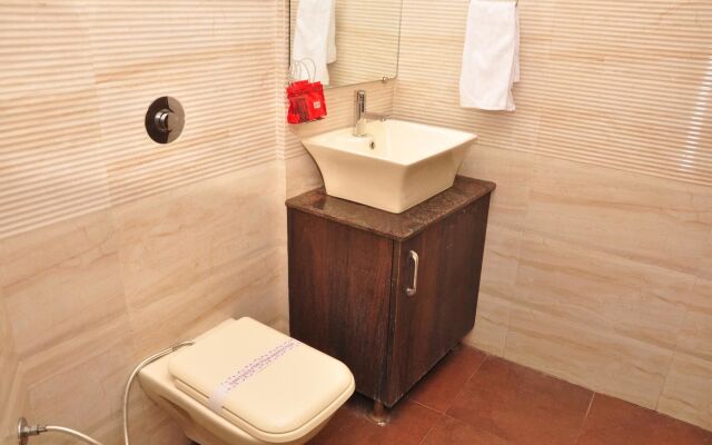 OYO Rooms Hotel Lane 2