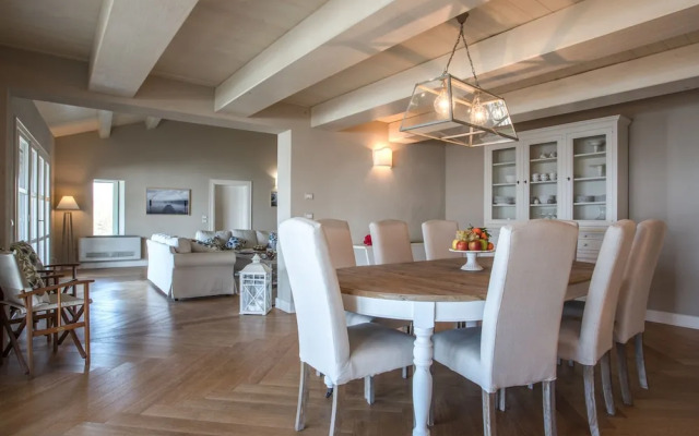 Holiday Home in Magione With Lake View & Pool