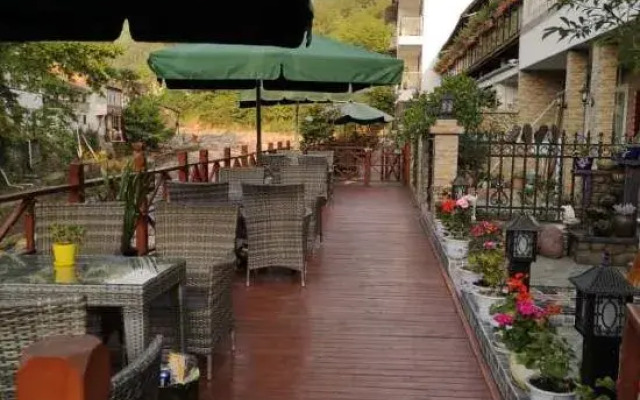 Qixi Guesthouse