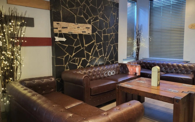 Bennetts Hotel