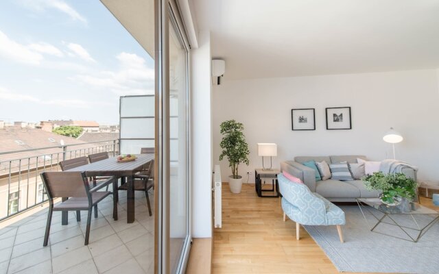 Oasis Apartments - Oktogon II