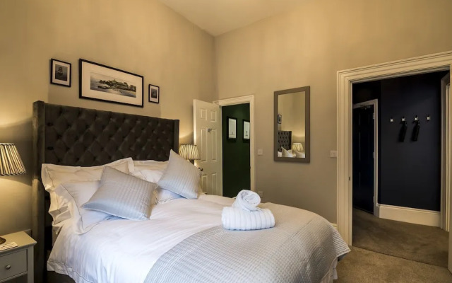 Fishermans Catch 2 Bedroom L. Apartment