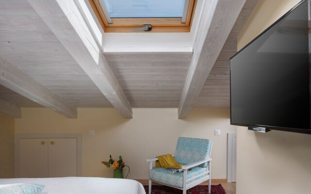 Valdibora Seaview Residence