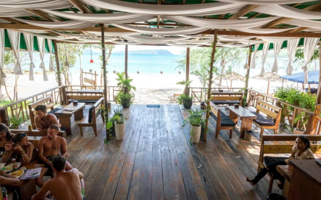 High Land Beach Bungalow
