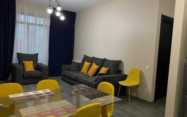 Cozy Apartment at M2