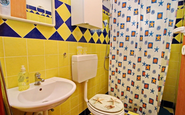 Apartments Sunset - One Bedroom Apartment With Terrace and Sea View