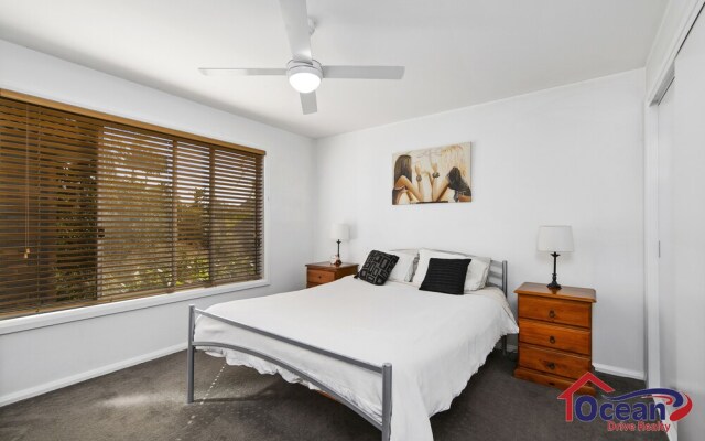 Sunny-Daze - Bonny Hills