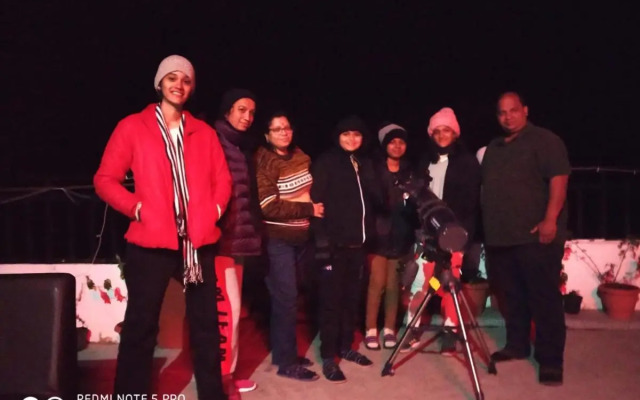 Goroomgo Sweet Sunset Resort Nainital